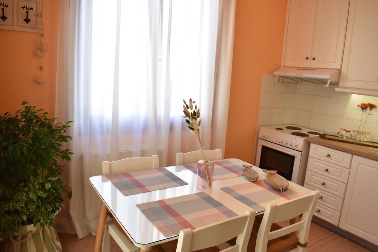 Άlthea Apartment Chalkís Buitenkant foto