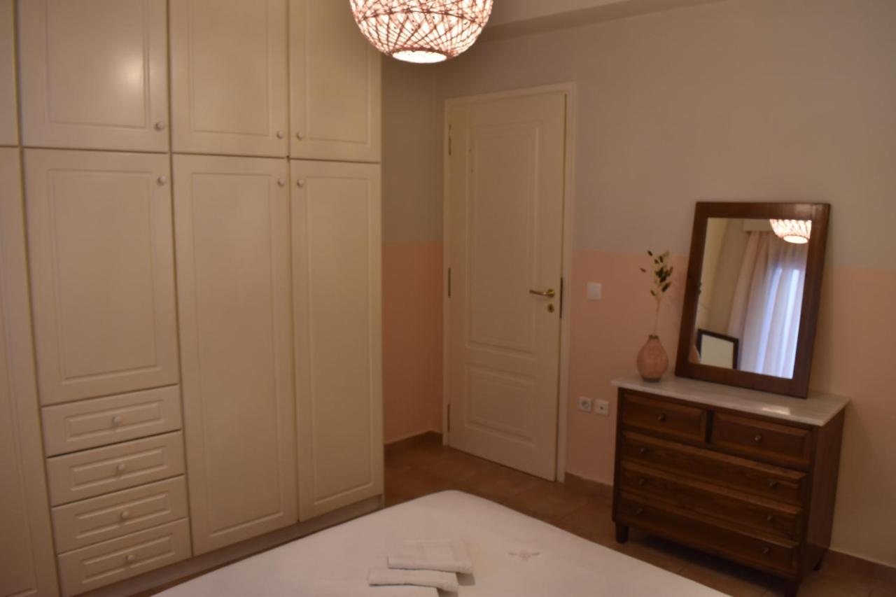 Άlthea Apartment Chalkís Buitenkant foto